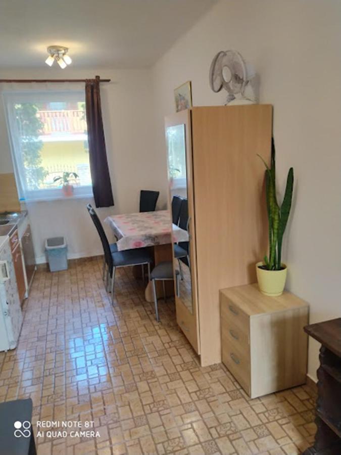 Marabella Apartmanok Hajdúszoboszló Exterior foto