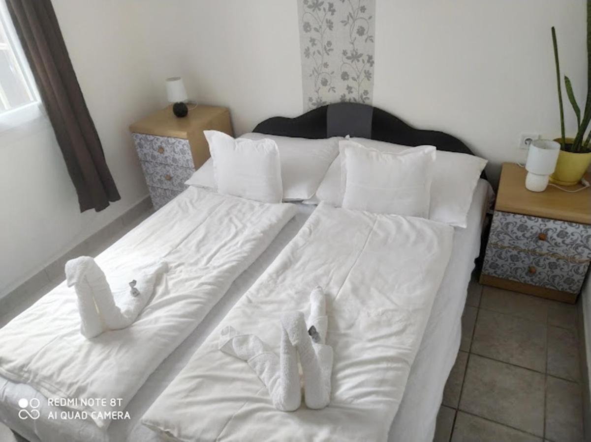 Marabella Apartmanok Hajdúszoboszló Exterior foto