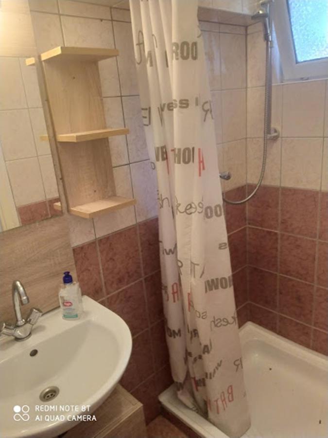Marabella Apartmanok Hajdúszoboszló Exterior foto