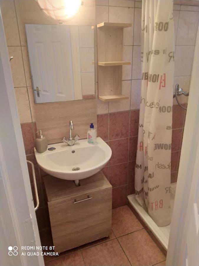 Marabella Apartmanok Hajdúszoboszló Exterior foto